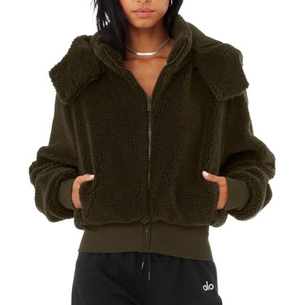 ALO Yoga Olive Green Foxy Sherpa Hooded Jacket - Picture 2 of 10